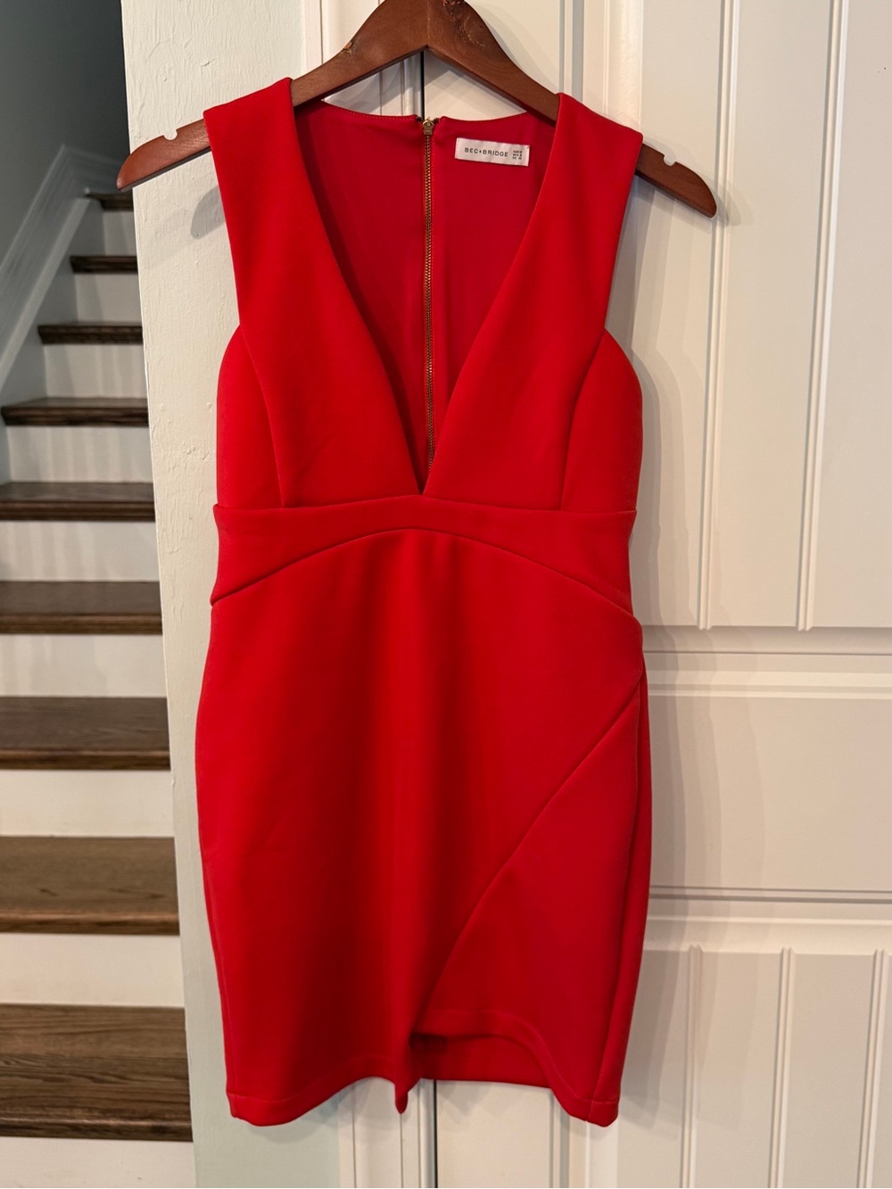 Bec + Bridge Red Bodycon Cocktail Dress Deep V Neck Sleeveless US 8
